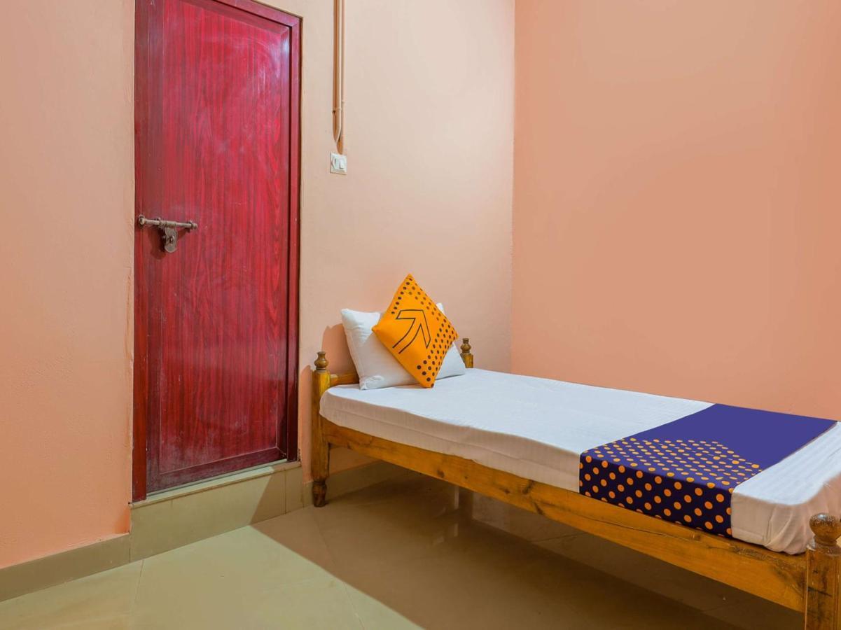 Oyo New Mubarak Tourist Home Panmana Exteriér fotografie