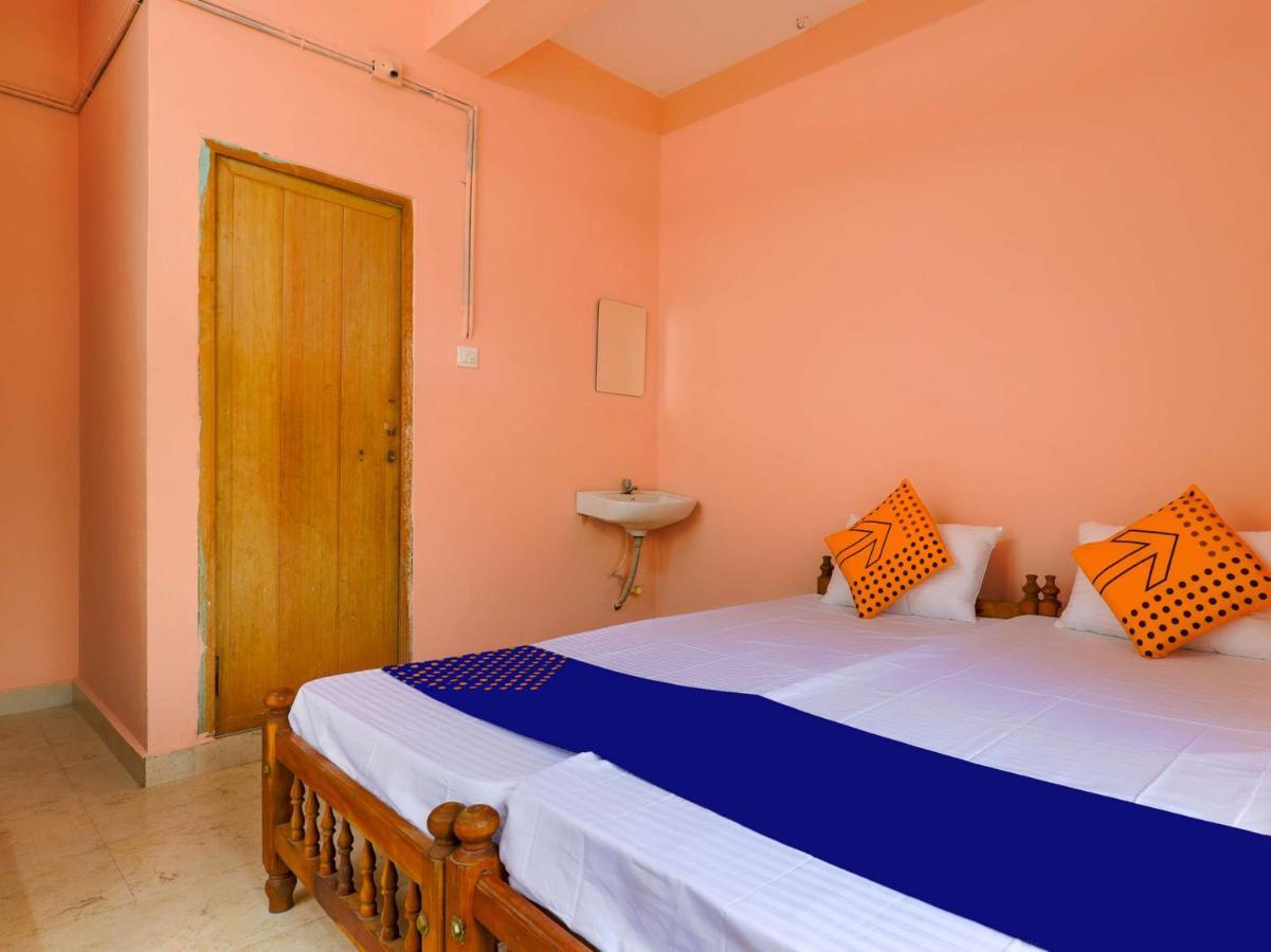 Oyo New Mubarak Tourist Home Panmana Exteriér fotografie